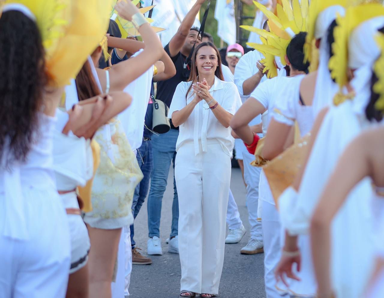 uploads/6/32/01 (526).Jpg